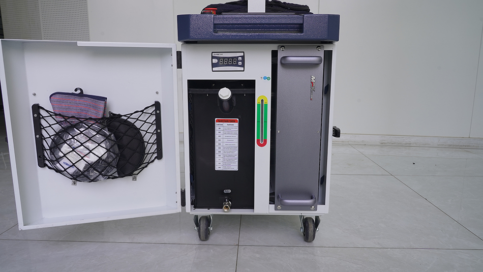 Industrial Laser Rust Remover - 直接販売の工業用レーザー洗浄機、木材、石、アルミニウム、ガラスの錆除去用