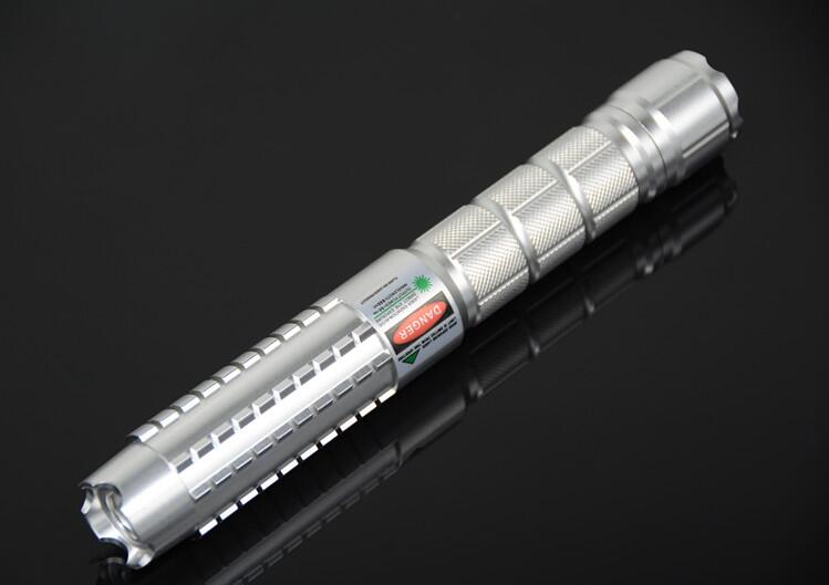 レーザーライトポインター 532nm グリーン 100000 - Industrial Laser Pointer のレビューと価格