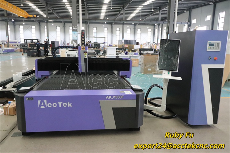 CNC 1500W板金ファイバーレーザー切断機販売中 2kw - Industrial Laser Cutting Machine Price のレビューと価格