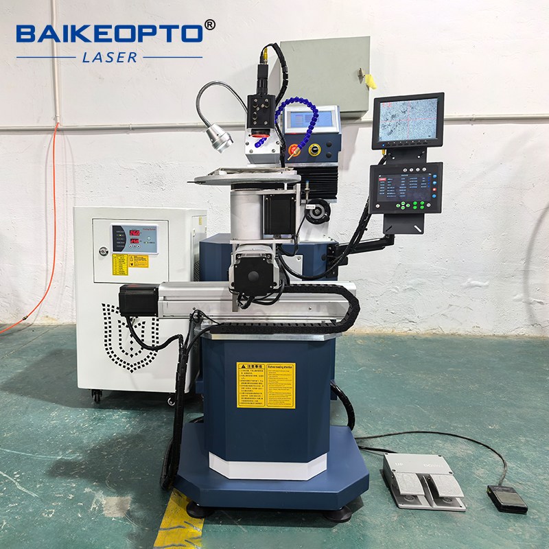 300W産業用YAGレーザー溶接機、カンチレバー式重機修理機 - Industrial Yag Laser のレビューと価格