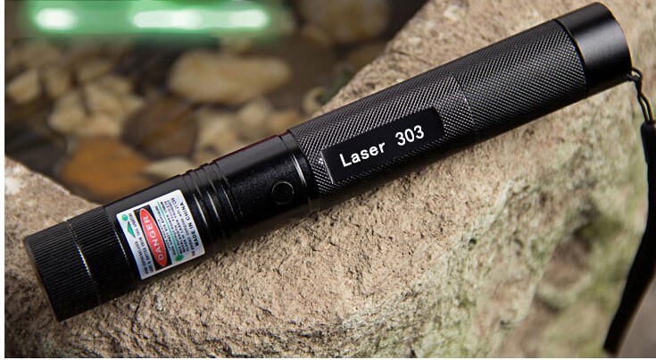 ミニNEWファンポインター電池不要ポータブルレーザーポインタ - Industrial Laser Pointer のレビューと価格